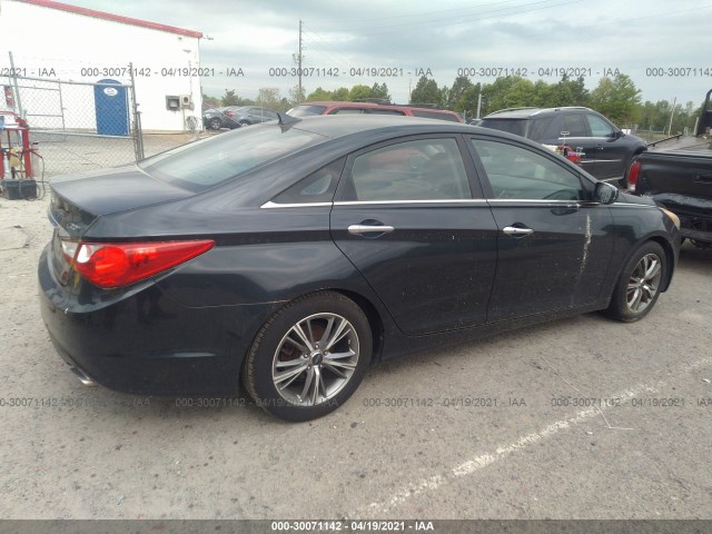 Photo 3 VIN: 5NPEC4AB3BH217438 - HYUNDAI SONATA 