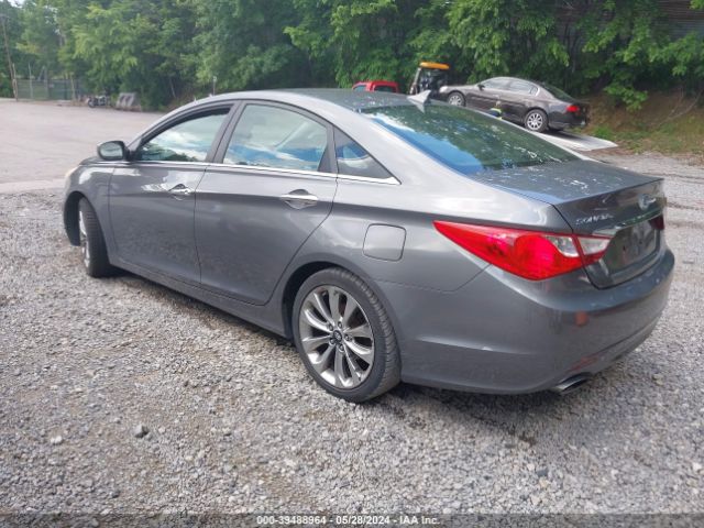 Photo 2 VIN: 5NPEC4AB3BH221330 - HYUNDAI SONATA 