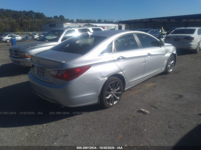 Photo 3 VIN: 5NPEC4AB3BH269667 - HYUNDAI SONATA 