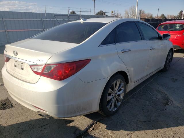 Photo 3 VIN: 5NPEC4AB3CH363355 - HYUNDAI SONATA 