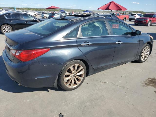 Photo 2 VIN: 5NPEC4AB3CH390801 - HYUNDAI SONATA SE 