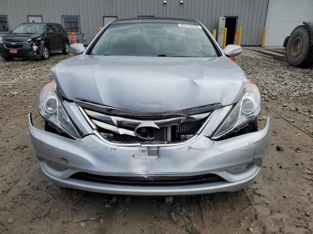 Photo 4 VIN: 5NPEC4AB3CH409945 - HYUNDAI SONATA 