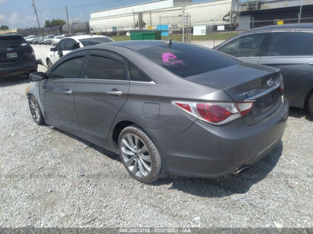 Photo 2 VIN: 5NPEC4AB3CH428642 - HYUNDAI SONATA 