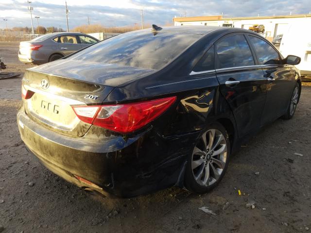 Photo 3 VIN: 5NPEC4AB3CH439673 - HYUNDAI SONATA SE 