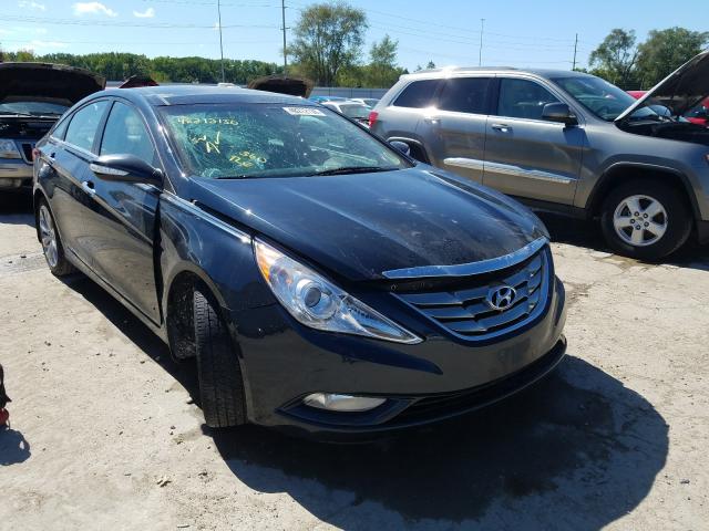 Photo 0 VIN: 5NPEC4AB3CH451029 - HYUNDAI SONATA SE 