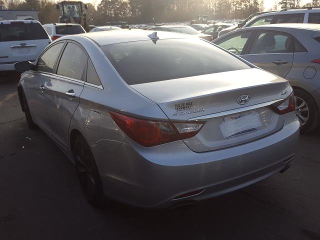 Photo 2 VIN: 5NPEC4AB3CH465223 - HYUNDAI SONATA SE 