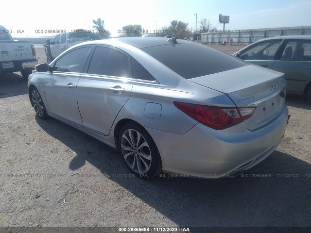 Photo 2 VIN: 5NPEC4AB3CH487870 - HYUNDAI SONATA 