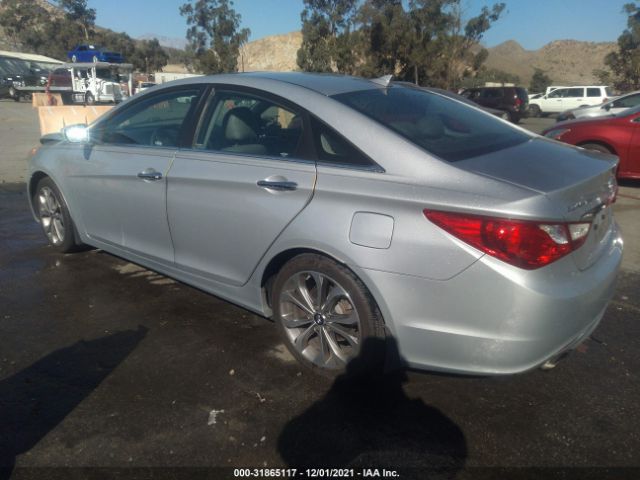 Photo 2 VIN: 5NPEC4AB3DH652351 - HYUNDAI SONATA 