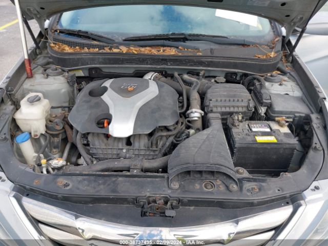 Photo 9 VIN: 5NPEC4AB3DH748030 - HYUNDAI SONATA 