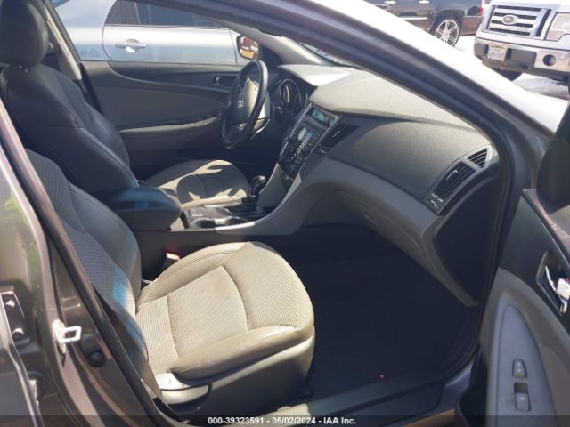 Photo 4 VIN: 5NPEC4AB3DH771808 - HYUNDAI SONATA 