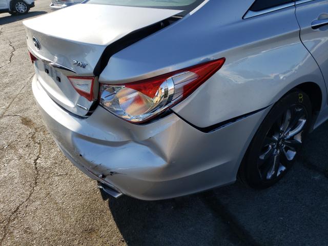 Photo 8 VIN: 5NPEC4AB4BH279995 - HYUNDAI SONATA SE 