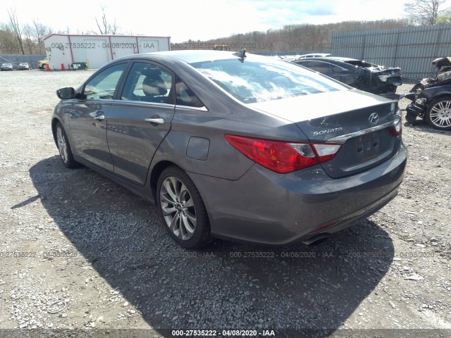 Photo 2 VIN: 5NPEC4AB4CH328243 - HYUNDAI SONATA 