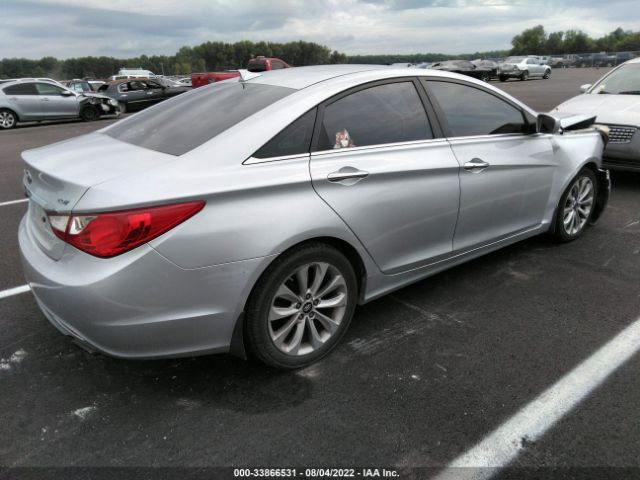 Photo 3 VIN: 5NPEC4AB4CH329246 - HYUNDAI SONATA 