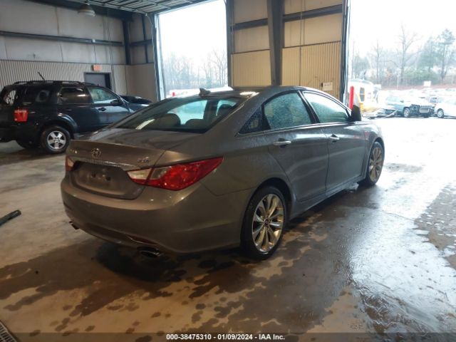 Photo 3 VIN: 5NPEC4AB4CH336567 - HYUNDAI SONATA 