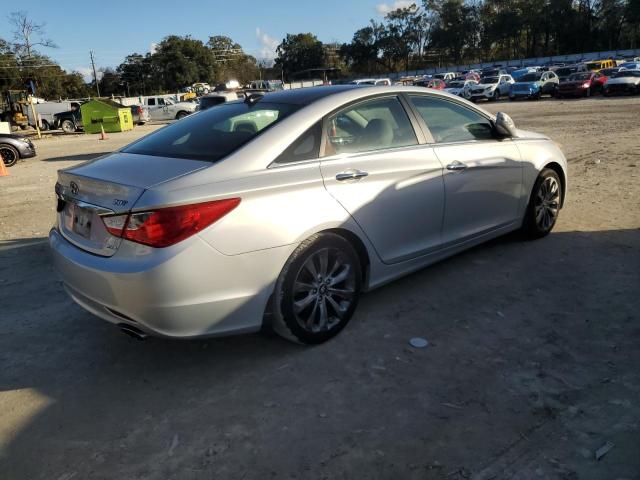 Photo 2 VIN: 5NPEC4AB4CH379063 - HYUNDAI SONATA SE 