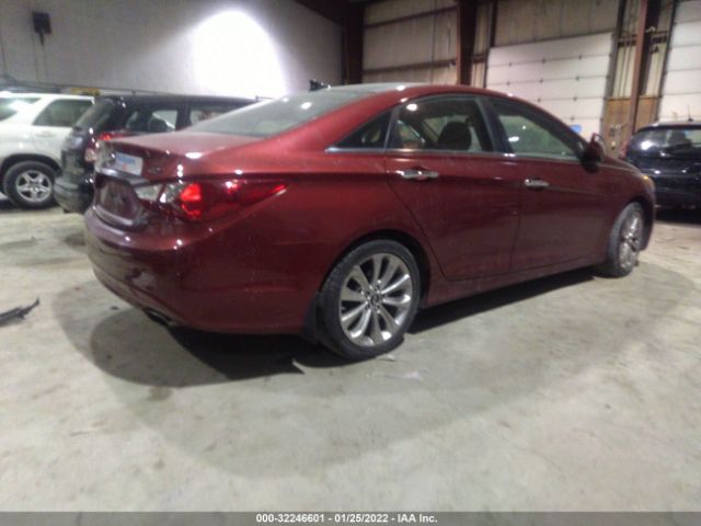 Photo 3 VIN: 5NPEC4AB4CH403720 - HYUNDAI SONATA 