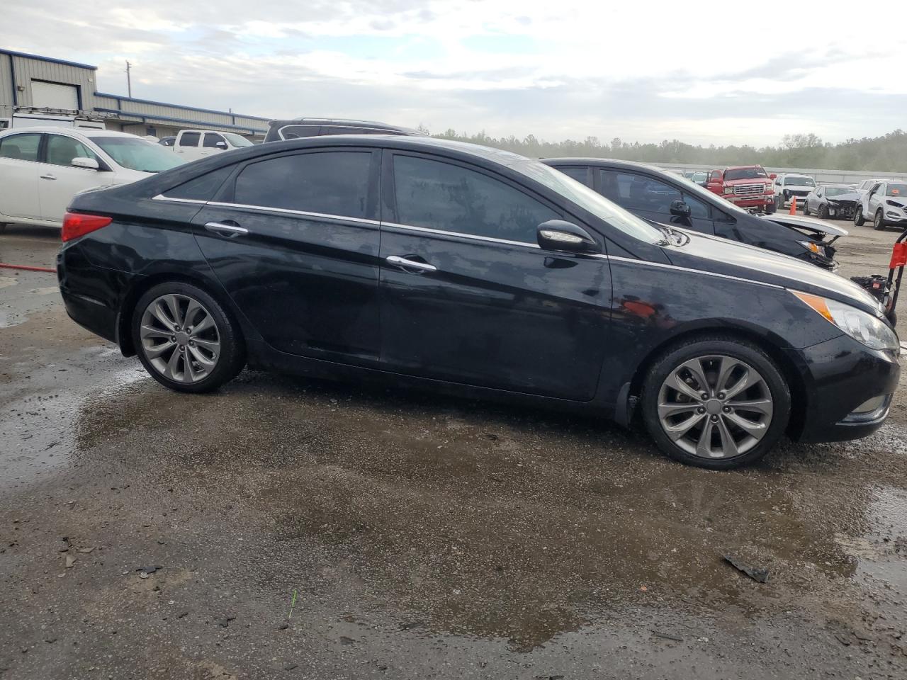 Photo 3 VIN: 5NPEC4AB4CH408738 - HYUNDAI SONATA 