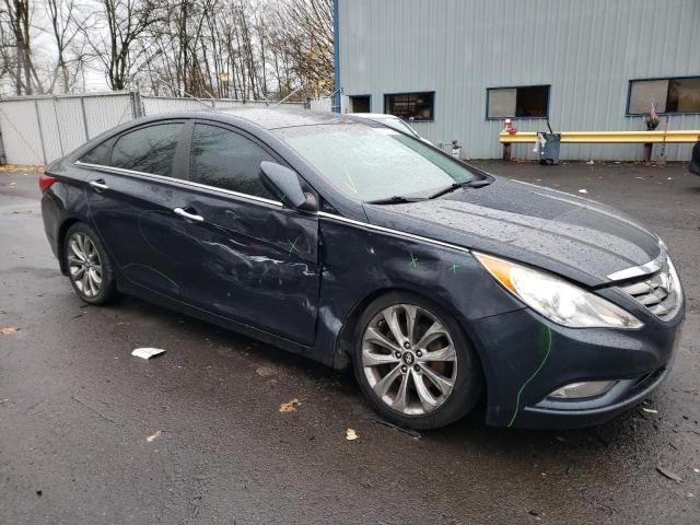 Photo 3 VIN: 5NPEC4AB4CH421800 - HYUNDAI SONATA SE 