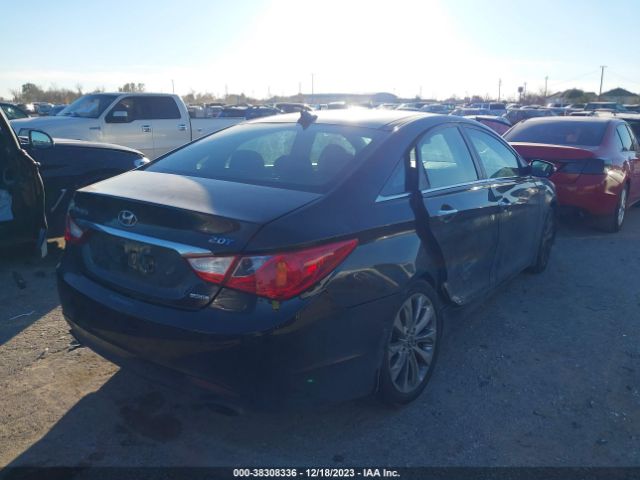 Photo 3 VIN: 5NPEC4AB4CH452822 - HYUNDAI SONATA 