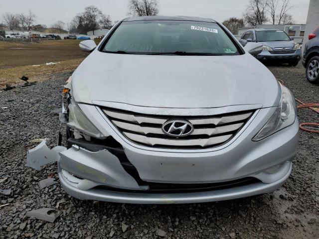 Photo 4 VIN: 5NPEC4AB4CH470754 - HYUNDAI SONATA 