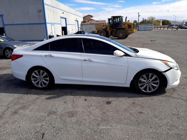 Photo 3 VIN: 5NPEC4AB4CH502277 - HYUNDAI SONATA SE 