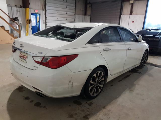 Photo 3 VIN: 5NPEC4AB4DH598350 - HYUNDAI SONATA SE 