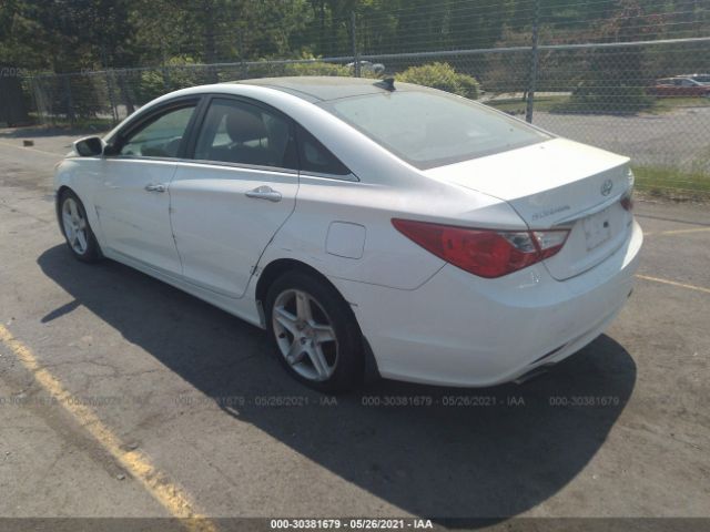 Photo 2 VIN: 5NPEC4AB4DH632769 - HYUNDAI SONATA 