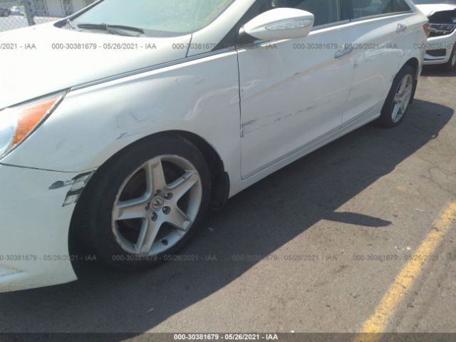 Photo 5 VIN: 5NPEC4AB4DH632769 - HYUNDAI SONATA 