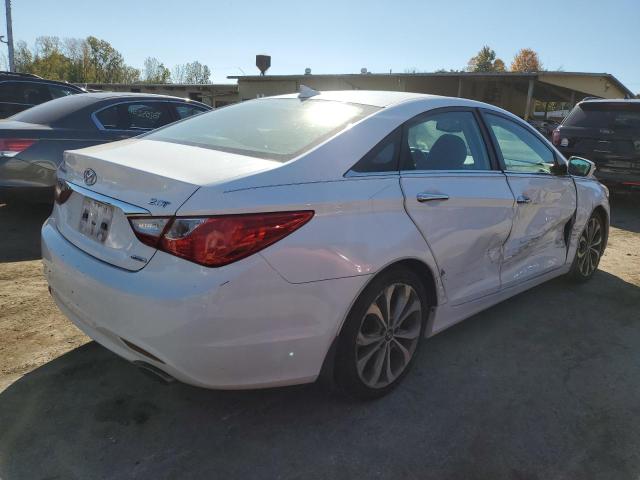 Photo 2 VIN: 5NPEC4AB4DH650849 - HYUNDAI SONATA SE 