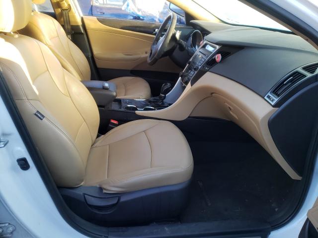 Photo 4 VIN: 5NPEC4AB4DH706532 - HYUNDAI SONATA SE 