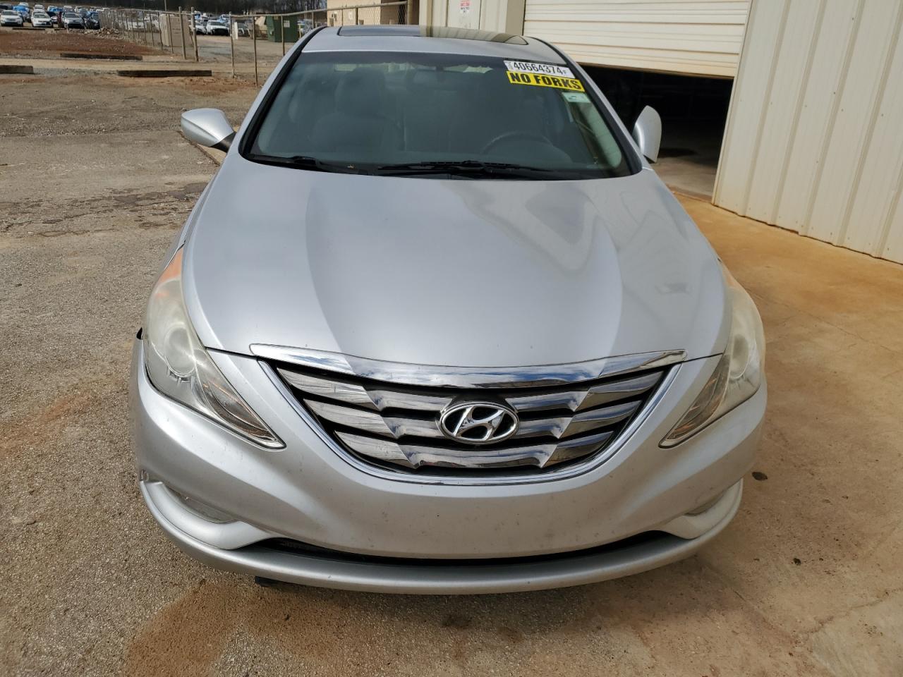 Photo 4 VIN: 5NPEC4AB4DH788715 - HYUNDAI SONATA 