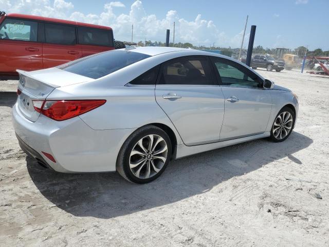 Photo 2 VIN: 5NPEC4AB4EH821214 - HYUNDAI SONATA SE 