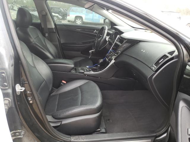 Photo 4 VIN: 5NPEC4AB5BH176102 - HYUNDAI SONATA SE 