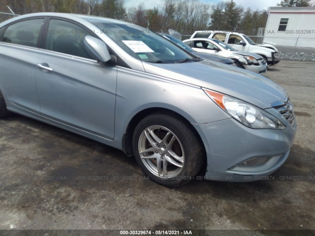 Photo 5 VIN: 5NPEC4AB5BH192235 - HYUNDAI SONATA 