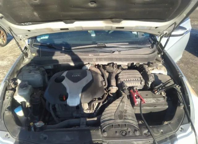 Photo 9 VIN: 5NPEC4AB5BH216095 - HYUNDAI SONATA 