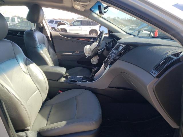 Photo 4 VIN: 5NPEC4AB5BH230692 - HYUNDAI SONATA SE 