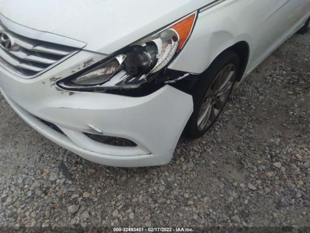 Photo 5 VIN: 5NPEC4AB5BH261957 - HYUNDAI SONATA 