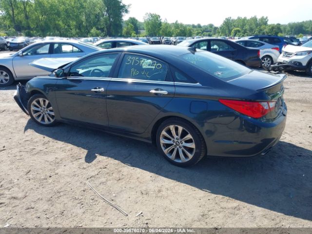 Photo 2 VIN: 5NPEC4AB5CH481066 - HYUNDAI SONATA 