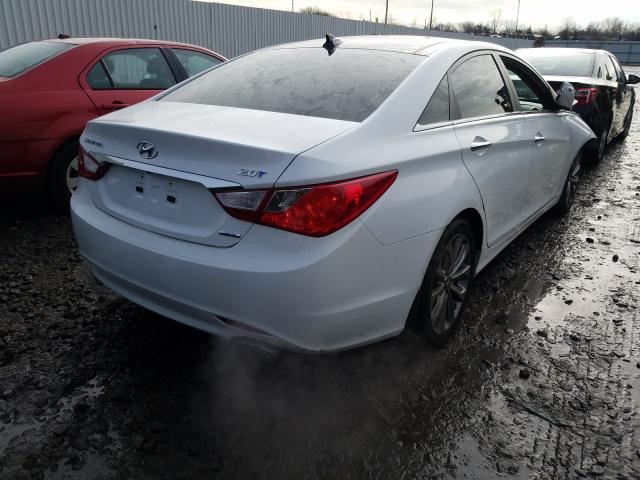 Photo 3 VIN: 5NPEC4AB5CH485442 - HYUNDAI SONATA SE 