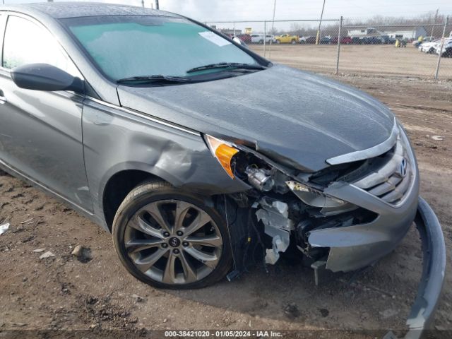 Photo 5 VIN: 5NPEC4AB5DH522734 - HYUNDAI SONATA 