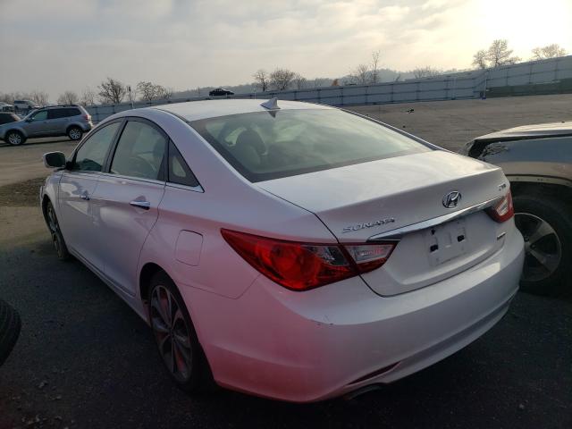 Photo 2 VIN: 5NPEC4AB5DH622445 - HYUNDAI SONATA SE 