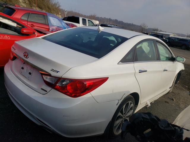 Photo 3 VIN: 5NPEC4AB5DH622445 - HYUNDAI SONATA SE 