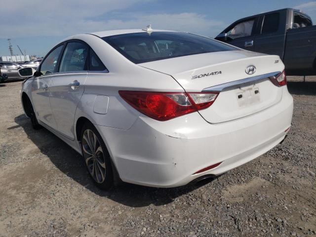 Photo 2 VIN: 5NPEC4AB5DH779828 - HYUNDAI SONATA SE 