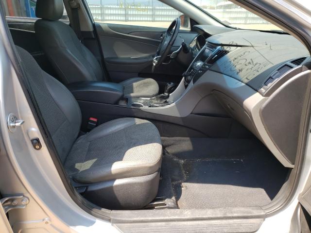 Photo 4 VIN: 5NPEC4AB6BH202061 - HYUNDAI SONATA LIM 