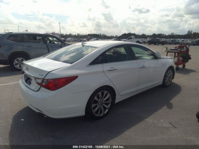 Photo 3 VIN: 5NPEC4AB6BH221208 - HYUNDAI SONATA 