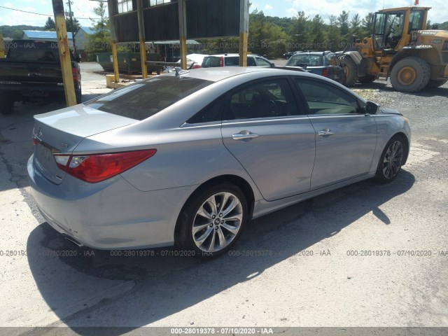 Photo 3 VIN: 5NPEC4AB6BH229616 - HYUNDAI SONATA 