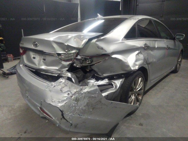 Photo 5 VIN: 5NPEC4AB6BH317324 - HYUNDAI SONATA 