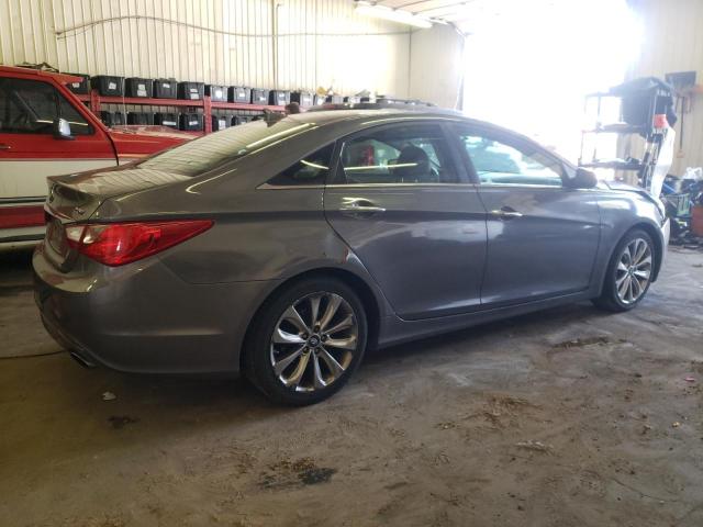 Photo 2 VIN: 5NPEC4AB6BH317372 - HYUNDAI SONATA 