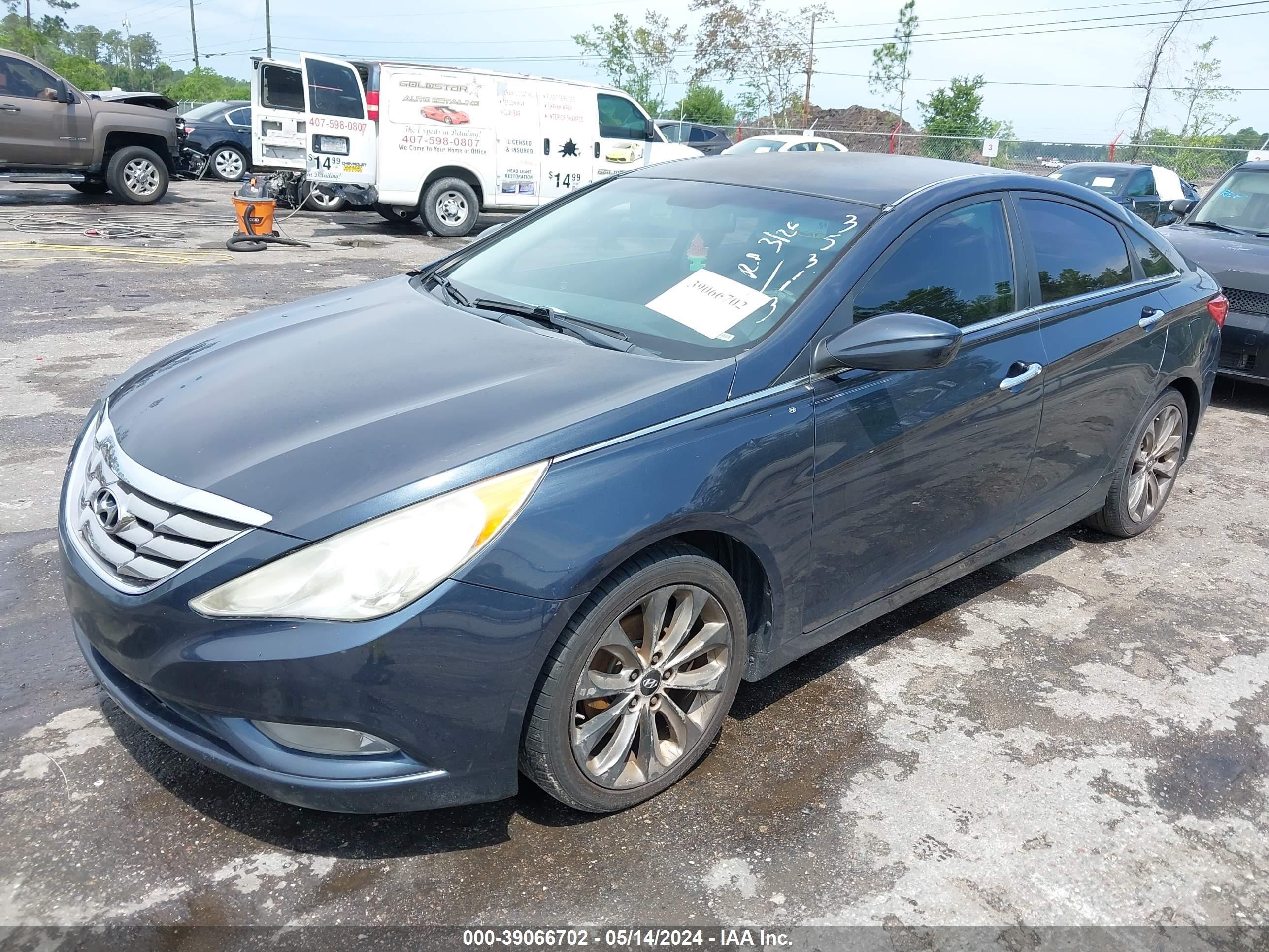 Photo 1 VIN: 5NPEC4AB6CH353113 - HYUNDAI SONATA 