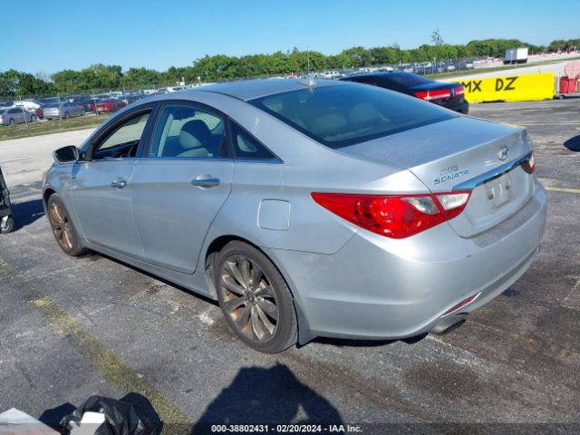 Photo 2 VIN: 5NPEC4AB6CH357386 - HYUNDAI SONATA 